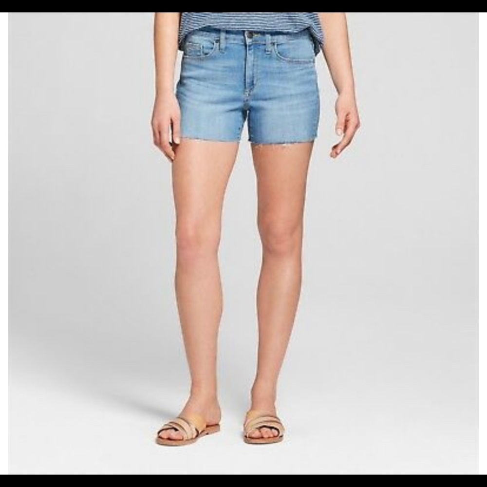 Universal Thread Medium Wash High Rise Jean Shorts
